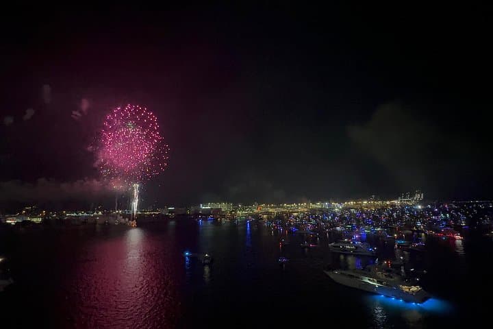 Miami New Year's Eve Fireworks Cruise on Biscayne Bay & South Beach