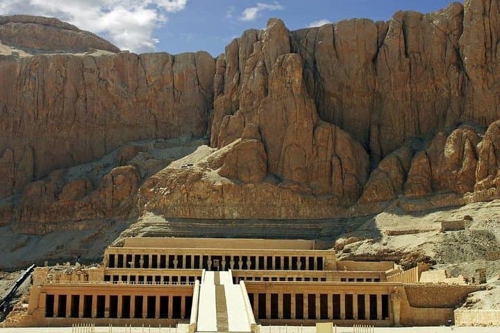 Luxor Sunrise Balloon Flight, West Bank Temples & Private Felucca Sail photo 4