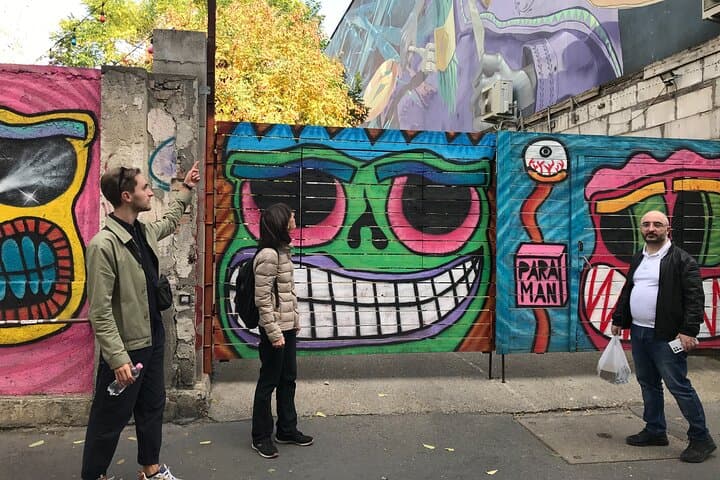 Budapest Ruin Bars Tour: Evening Walking Crawl Through the Jewish Quarter photo 5