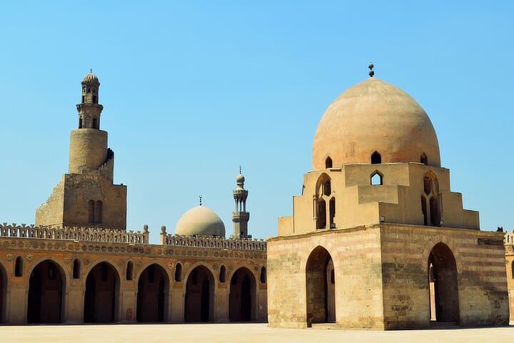 Full-Day Medieval Cairo Tour from Port Said — Pyramids, Felucca & Khan El Khalili photo 2