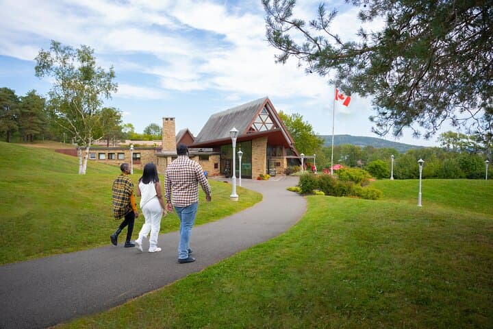 Alexander Graham Bell Museum in Baddeck: Cape Breton Shore Excursion Guide