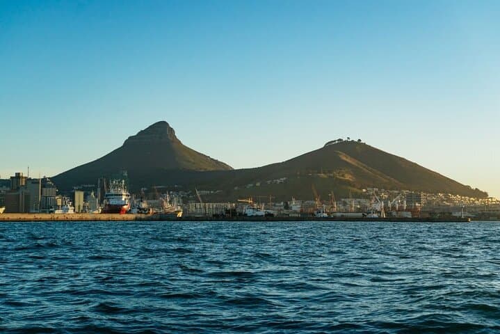 Sunset Champagne Cruise in Cape Town: V&A Waterfront Catamaran Experience photo 2