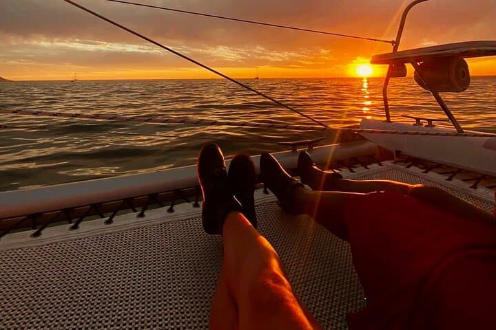 Sunset Champagne Cruise in Cape Town: V&A Waterfront Catamaran Experience photo 5