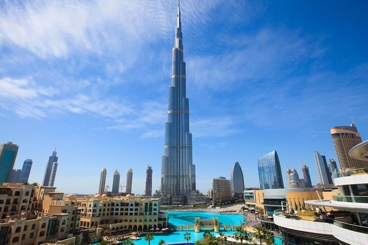 At the Top: Burj Khalifa 124th-Floor Ticket with Lunch or Dinner photo 4