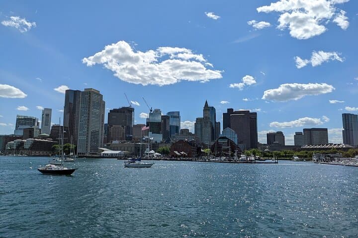 Interactive Boston Scavenger Hunt: Freedom Trail Walking Game
