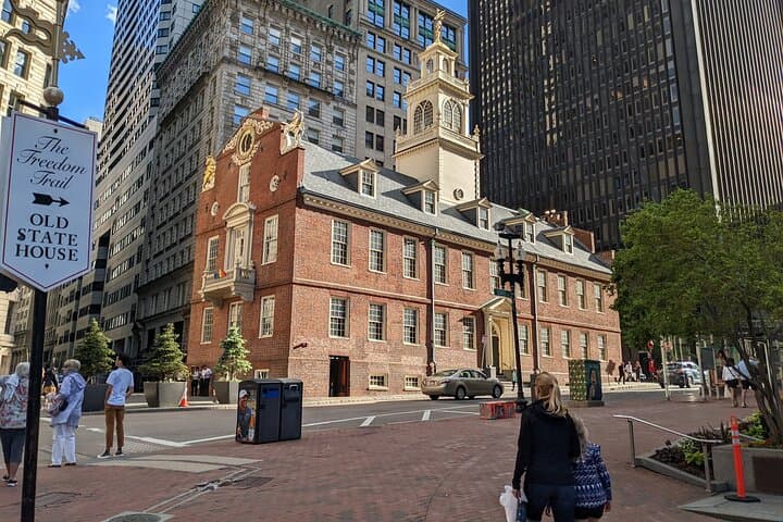 Interactive Boston Scavenger Hunt: Freedom Trail Walking Game photo 6