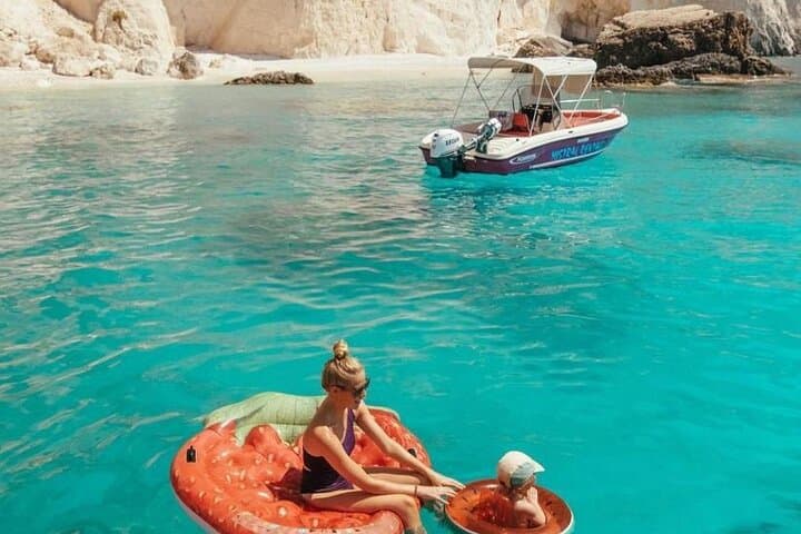 Zante Speedboat Rental to Turtle Island, Keri Caves & Mizithres Beach photo 5
