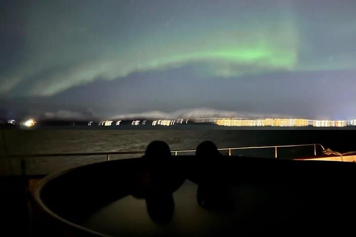 Luxury Northern Lights Yacht Cruise with Hot Tub from Tromsø photo 4