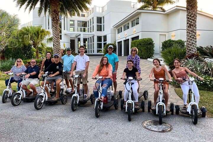 Electric Trike Tour of Downtown Naples: 90-Minute Guided Ride Through Tin City and Naples Pier photo 2