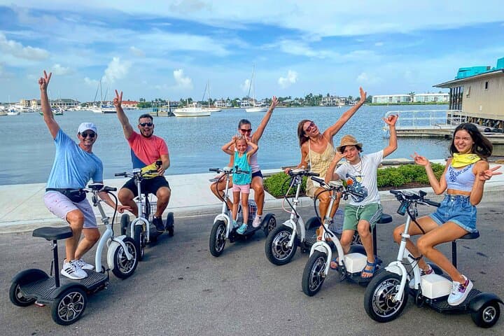 Electric Trike Tour of Downtown Naples: 90-Minute Guided Ride Through Tin City and Naples Pier photo 3