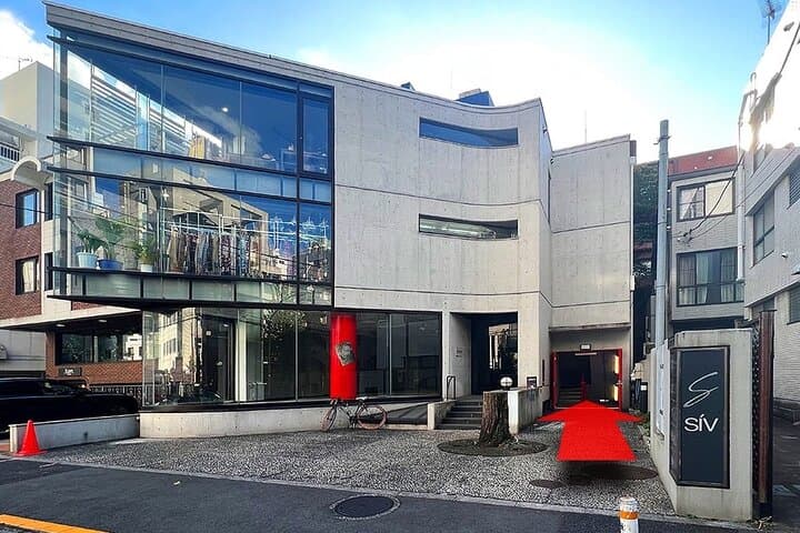Tokyo Samurai Experience: Suit Up, Learn Swordsmanship & Get a Photo photo 4