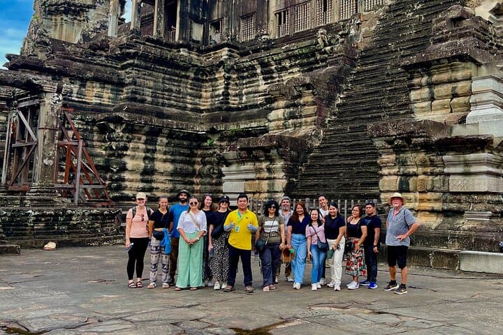 Classic Angkor Wat Sunset Private Guide Tour — Full-Day Angkor Temple Experience photo 5