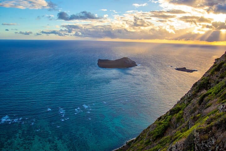 Private Circle Island Oahu Tour — Custom Full-Day Coastal Drive & Culture