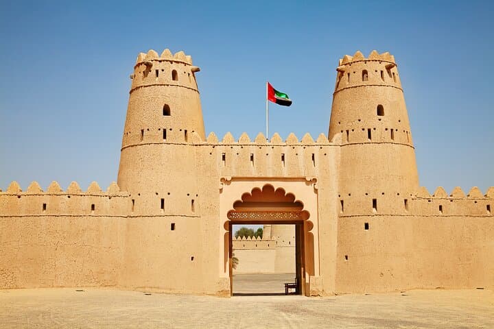 Sharjah Private Shore Tour from Khor Fakkan Port — Full-Day Cultural Highlights