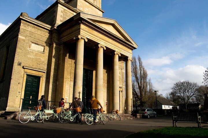 Sin & Salvation: Private Thames Bike Tour Through London's Dark Past photo 3