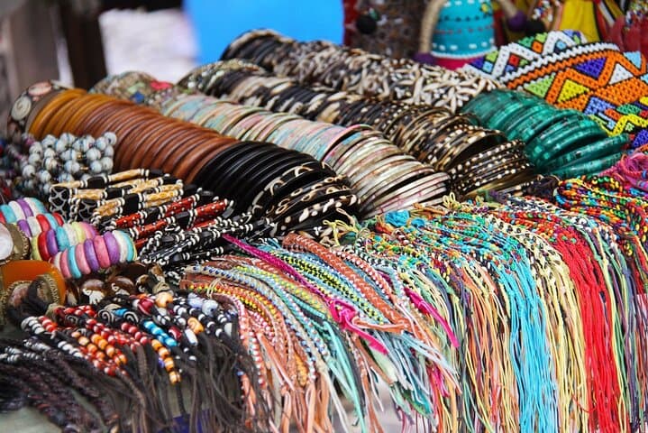 Luxor Private Shopping Tour: Alabaster, Papyrus & Market Treasures photo 4