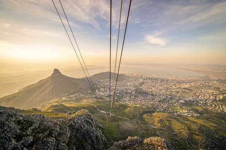 Table Mountain Half-Day Cable Car Tour — Cape Town Views & Practical Guide photo 2