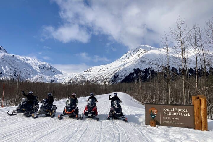 Snowmobile and Snowshoe Dual Adventure to Exit Glacier in Kenai Fjords National Park