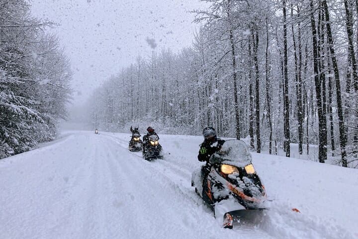Seward Winter Stay-and-Play: Snowmobile & Snowshoe Kenai Fjords Adventure photo 4