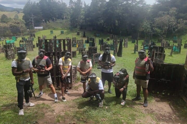 Paintball from Medellín: Tactical Team Play in the Aburrá Foothills photo 1