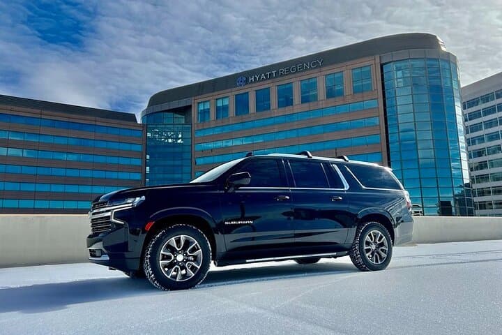 Denver Airport to Aspen Private Shuttle — DEN to Aspen/Snowmass Transfer photo 3