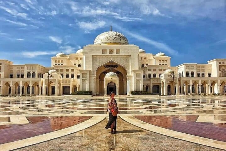 Qasr Al Watan & Sheikh Zayed Mosque Combo: Abu Dhabi Cultural Day Tour photo 6