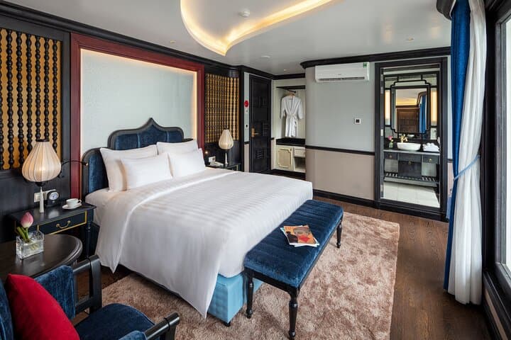 3-Day La Casta Cruise: Explore Halong & Lan Ha Bay in Luxury photo 6