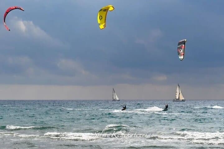 Basic Kitesurfing Course — Learn to Fly Over the Waves in Italy photo 5