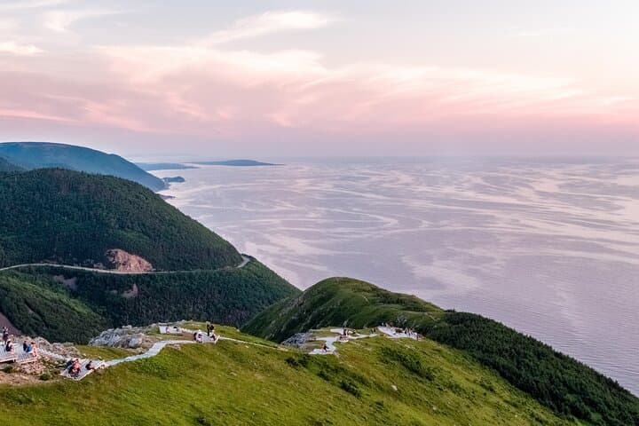 Skyline Trail Cape Breton: Clifftop Hike, Sunset Views & Wildlife photo 5