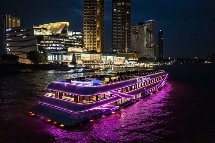 Chao Phraya Night Buffet Cruise: Opulence Dinner & Cultural Show