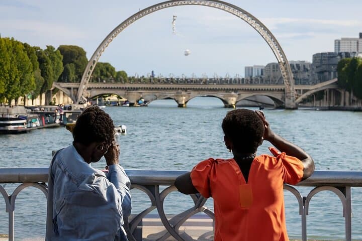 Paris Olympic Venues Half-Day December Private Car Tour photo 2