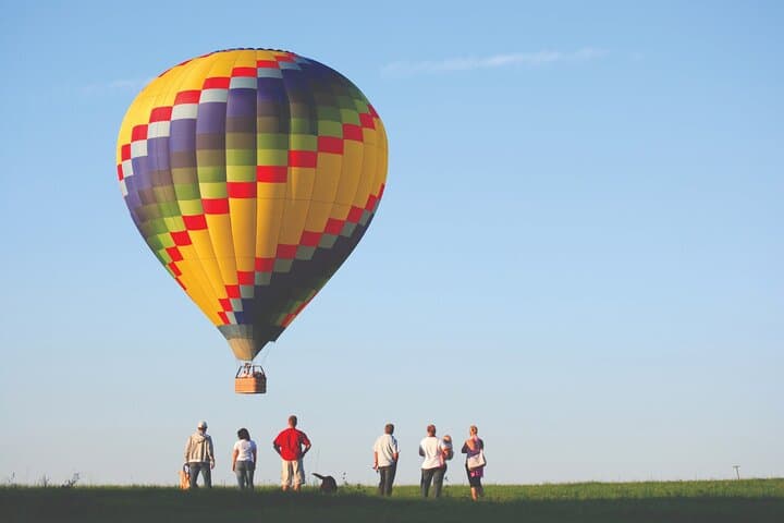 Luxor VIP Sunrise Balloon Flight with Personalized Photography photo 2