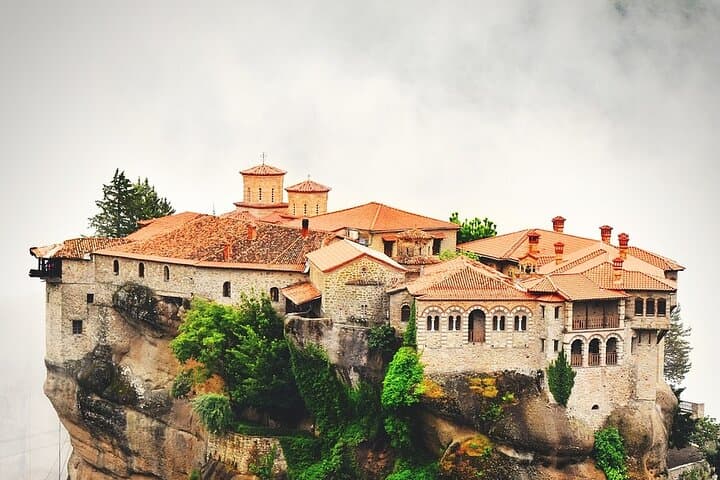 Meteora Monasteries & Thermopylae Day Trip from Athens — UNESCO Cliffs and Spartan History photo 3
