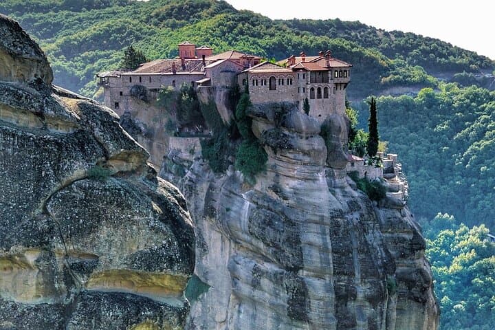Meteora Monasteries & Thermopylae Day Trip from Athens — UNESCO Cliffs and Spartan History photo 6