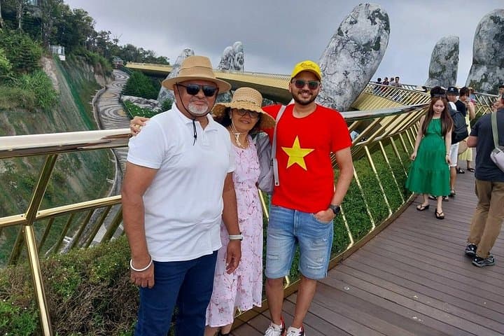 Golden Bridge Sunset Private Tour from Hoi An & Da Nang — Ba Na Hills Cable Car Experience photo 3