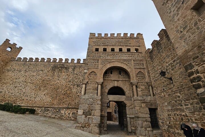Day Trip from Madrid: Private Toledo and Segovia Tour with Hotel Pickup photo 3