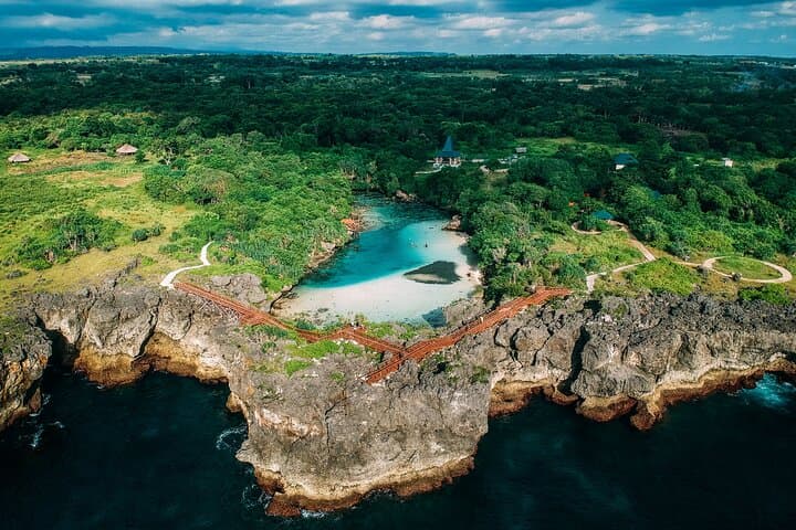 3-Day Sumba Explorer: Weekuri Lake, Ratenggaro & Cultural Villages photo 2