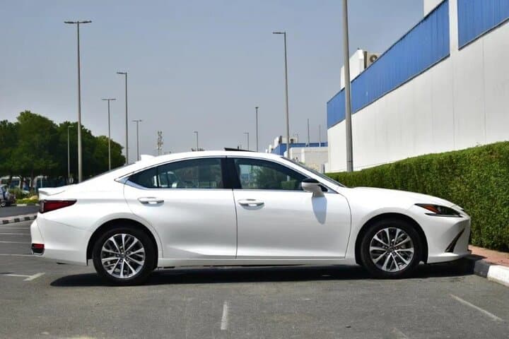 Dubai Airport to Abu Dhabi City Private Transfer — Private Chauffeur Service photo 3