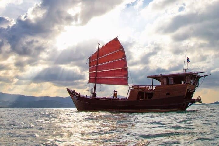 Koh Samui to Koh Phangan Full-Day Cruise: Snorkeling, Beaches & Sunset photo 6
