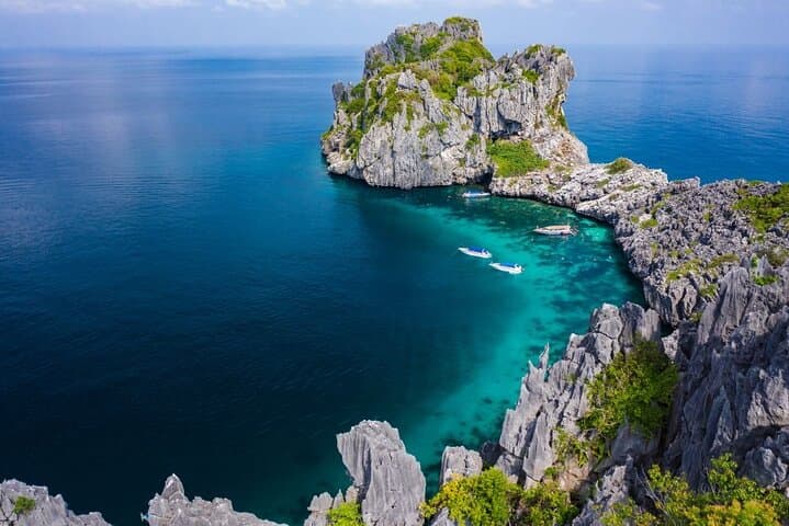 Ang Thong Islands Small-Group Snorkel & Emerald Lagoon Tour from Koh Samui