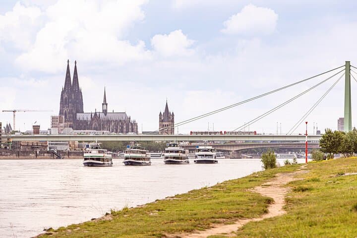 Rhine Panoramic Cruise: 60-Minute Cologne Sightseeing Boat Tour