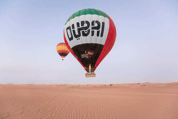 Sunrise Hot-Air Balloon Flight Over Dubai Desert Conservation Reserve photo 2