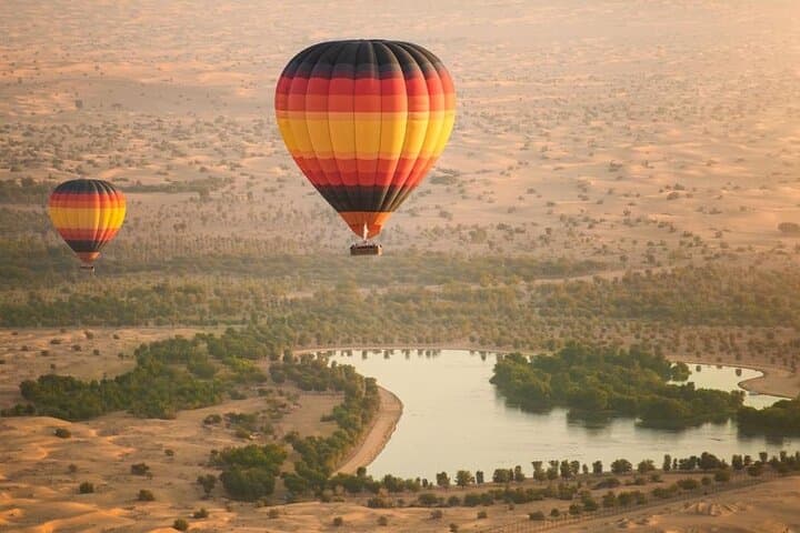 Two Days in Dubai: Sunrise Desert Balloon Ride and Burj Khalifa VIP Visit photo 6