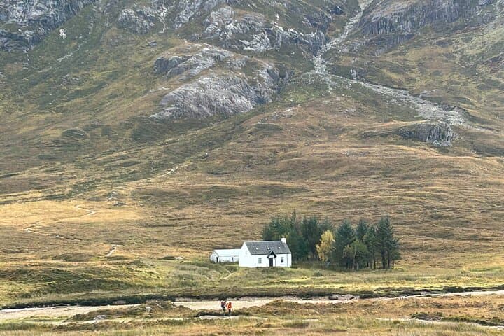 Private Highlands & Glencoe Day Tour from Stirling — Castles, Highland Cows and Loch Views photo 5