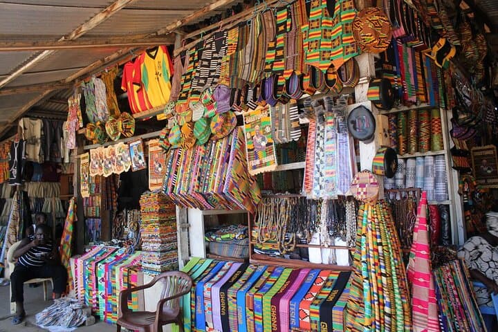 7-Day Private December Holiday Tour in Ghana: Accra, Kakum, Cape Coast & Volta photo 4