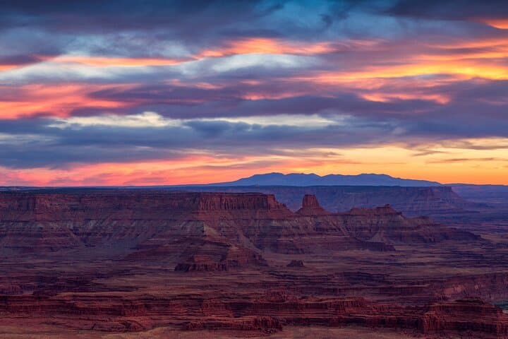 Moab Sunset Helicopter Tour: Canyonlands, Dead Horse Point & Fisher Towers (60 Minutes) photo 5