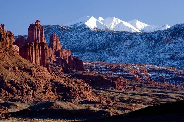 Grand Moab Scenic Helicopter Tour — Canyonlands Aerial Flight (60 min) photo 3