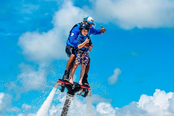 Flyboard Over Nichupté Lagoon: Cancun's Top Water-Sport Thrill photo 6
