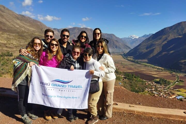 Full-Day Sacred Valley Tour from Cusco: Pisac, Ollantaytambo & Chinchero