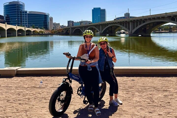 Explore Scottsdale on a 2.5 Hour Fat Tire E-Bike Tour Along the Greenbelt photo 4
